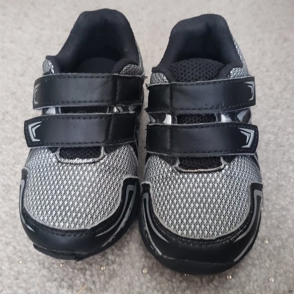 Toddler shoes - Picture 2 of 10